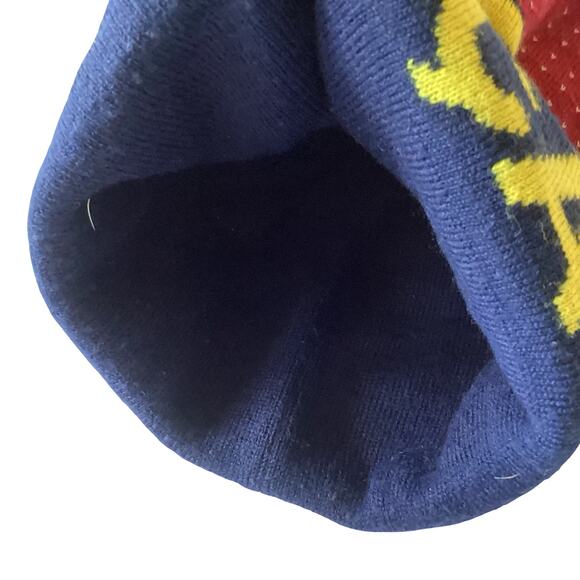 Icon Sports Team Barcelona Pom Beanie - Picture 2 of 5